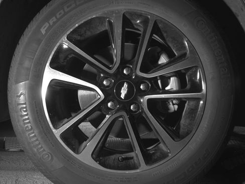 Used 2025 Chevrolet TrailBlazer LT FWD image 13