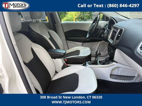 Used 2020 Jeep Compass Latitude w/ Popular Equipment Group image 13