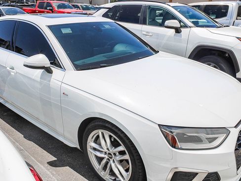 Used 2022 Audi A4 2.0T Premium w/ Convenience Package AWD/4WD image 2