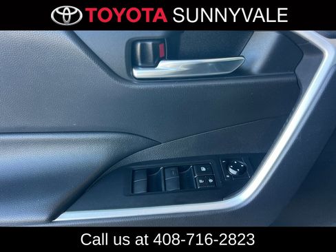Certified 2021 Toyota RAV4 XLE AWD/4WD image 17