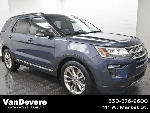 Used 2018 Ford Explorer XLT w/ Equipment Group 202A image 1