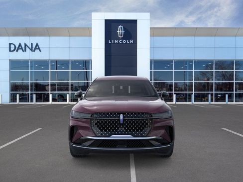 New 2025 Lincoln Nautilus Premier image 6