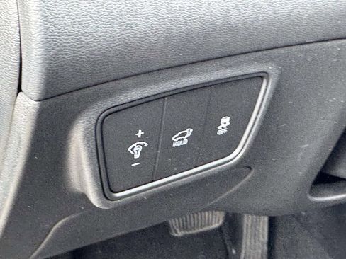 Certified 2024 Hyundai Tucson Limited image 18