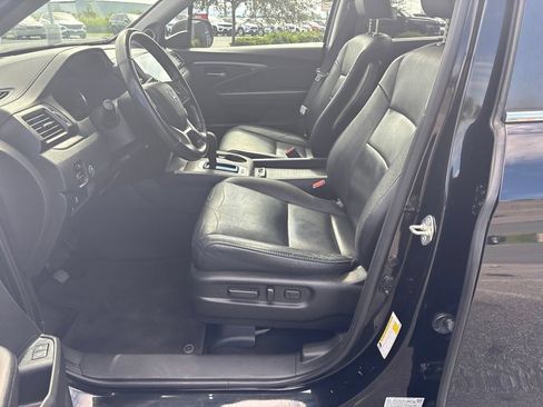 Used 2020 Honda Pilot EX-L image 11