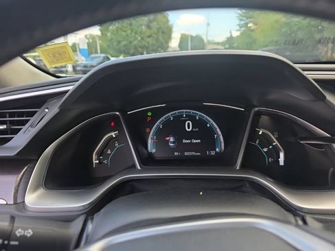 Used 2020 Honda Civic EX-L image 16
