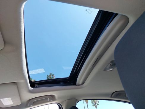 Used 2022 Honda HR-V EX image 27