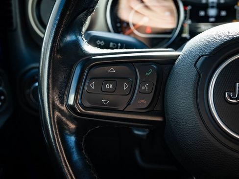 Used 2020 Jeep Gladiator Sport w/ Quick Order Package 24S image 26