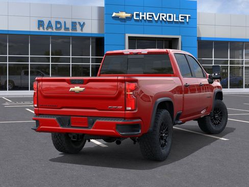 New 2026 Chevrolet Silverado 2500 ZR2 image 4