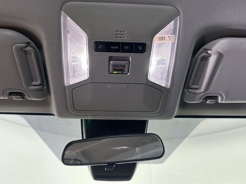 Used 2024 Toyota RAV4 Adventure image 34