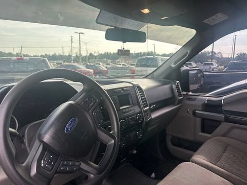 Used 2018 Ford F150 XLT AWD/4WD image 16