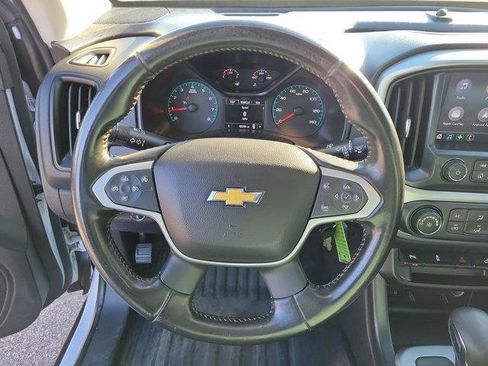 Used 2022 Chevrolet Colorado LT w/ Fleet Safety Package image 22
