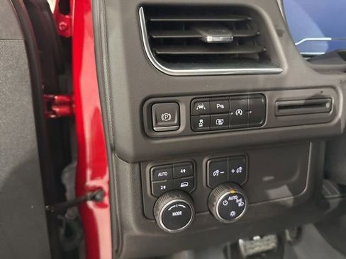 Used 2024 Chevrolet Tahoe RST w/ RST Performance Edition image 23