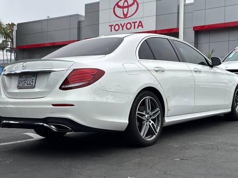 Used 2020 Mercedes-Benz E 350 Sedan image 5