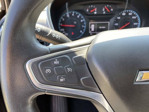 Used 2018 Chevrolet Equinox LT AWD/4WD image 14
