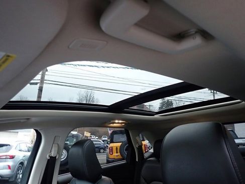 Used 2022 Ford Edge SEL w/ Convenience Package image 24