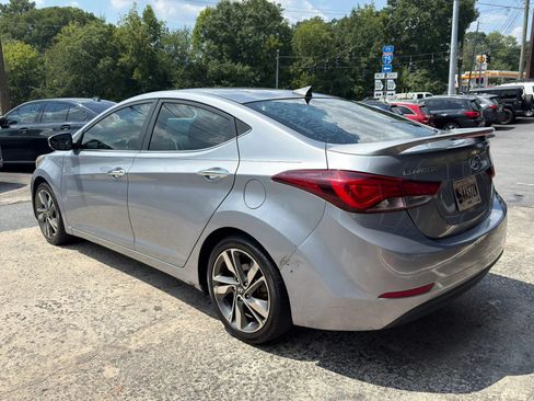 Used 2015 Hyundai Elantra Limited FWD image 7