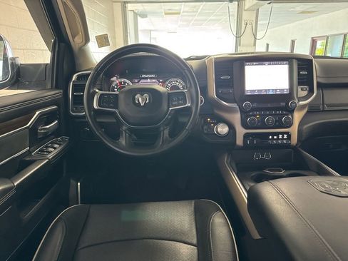 Used 2022 RAM 2500 Laramie AWD/4WD image 9