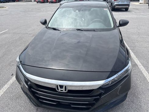 Used 2018 Honda Accord LX image 10