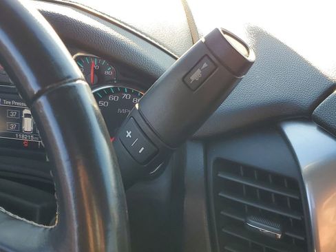 Used 2019 Chevrolet Tahoe LT image 17