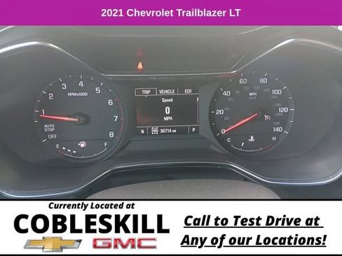Used 2021 Chevrolet TrailBlazer LT w/ Convenience Package AWD/4WD image 20