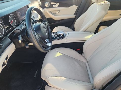 Used 2017 Mercedes-Benz E 300 image 11