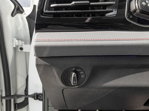 Certified 2025 Volkswagen Jetta GLI Autobahn FWD image 26