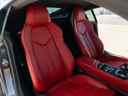 Used 2018 Audi R8 V10 RWD image 35