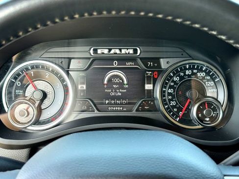 Used 2020 RAM 2500 Laramie AWD/4WD image 15