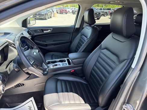 Certified 2023 Ford Edge SEL w/ Convenience Package AWD/4WD image 12
