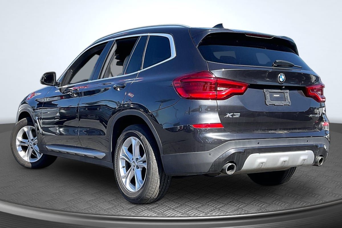 Used 2021 BMW X3 xDrive30i AWD/4WD image 2