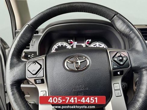 Used 2024 Toyota 4Runner Limited AWD/4WD image 26