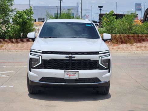 Used 2025 Chevrolet Tahoe LS RWD image 6
