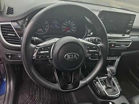 Used 2021 Kia Seltos EX AWD/4WD image 13