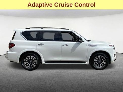 Used 2023 Nissan Armada SL w/ Midnight Edition Package AWD/4WD image 10