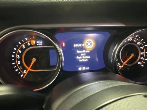 Used 2021 Jeep Wrangler Sport AWD/4WD image 17