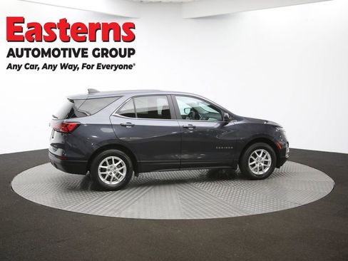 Used 2022 Chevrolet Equinox LT w/ LPO, Floor Liner Package image 42