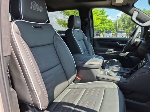 New 2026 GMC Sierra 2500 AT4X w/ AT4X AEV Edition AWD/4WD image 44