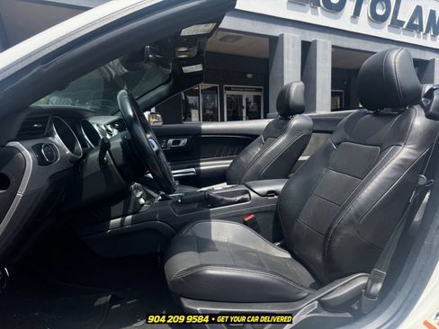Used 2022 Ford Mustang GT Premium RWD image 15