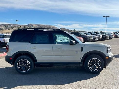 New 2025 Ford Bronco Sport Outer Banks w/ Outer Banks Tech Package+ image 6