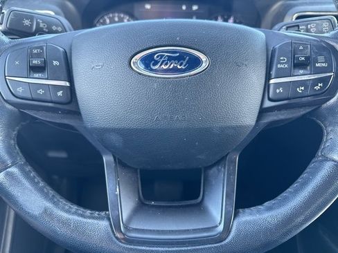 Used 2020 Ford Explorer XLT w/ Equipment Group 202A image 10