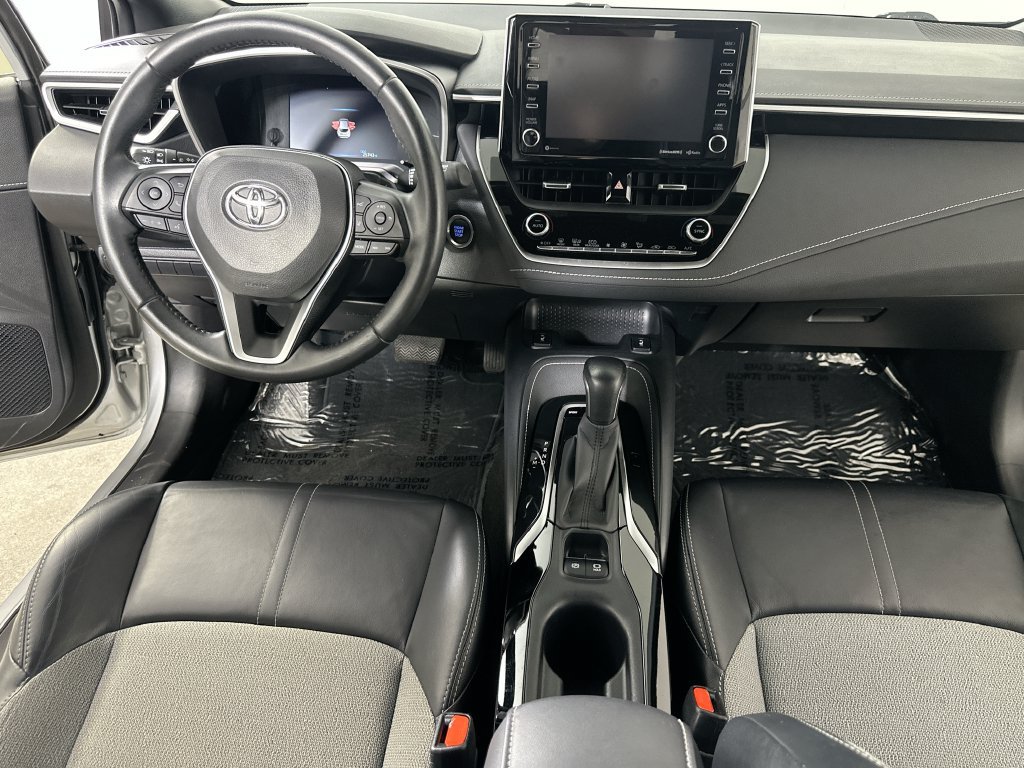 Used 2021 Toyota Corolla XSE FWD image 19