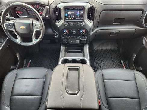 Certified 2021 Chevrolet Silverado 1500 LTZ AWD/4WD image 25
