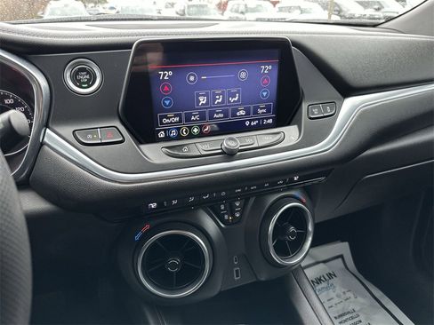 Used 2021 Chevrolet Blazer LT image 18