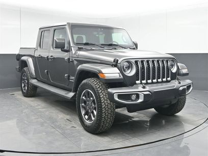 Used 2023 Jeep Gladiator Overland w/ Popular Equipment Package