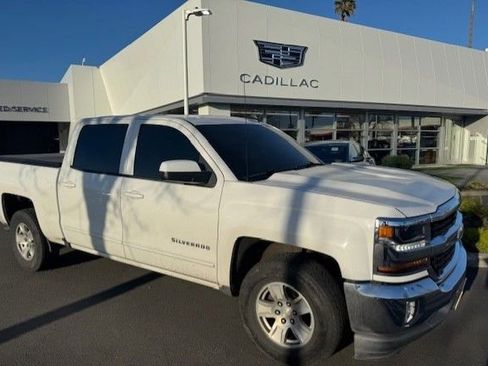 Used 2018 Chevrolet Silverado 1500 LT w/ LT Eassist Package image 1