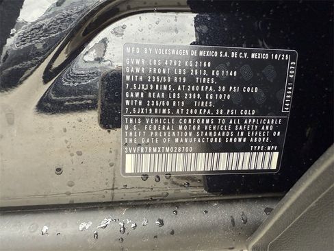 New 2026 Volkswagen Tiguan SE image 28