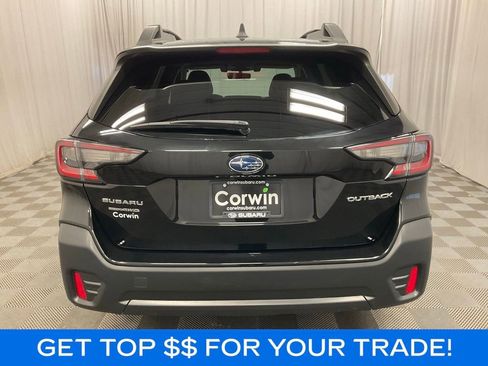 Used 2022 Subaru Outback Premium AWD/4WD image 3