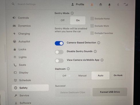 Used 2022 Tesla Model Y Performance image 46