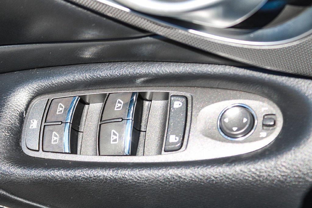 Used 2015 INFINITI Q50 Premium w/ Navigation Package RWD image 20