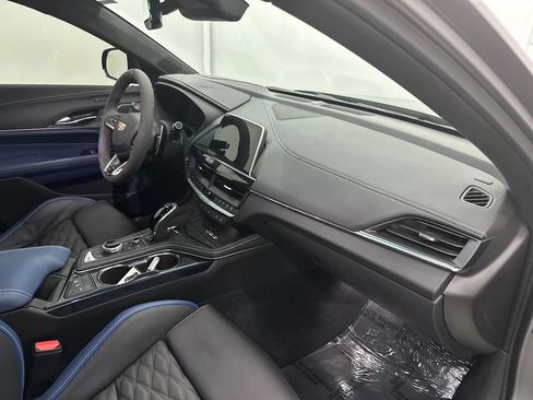 Used 2025 Cadillac CT4 V Blackwing w/ Petit Pataud Special Edition RWD image 27
